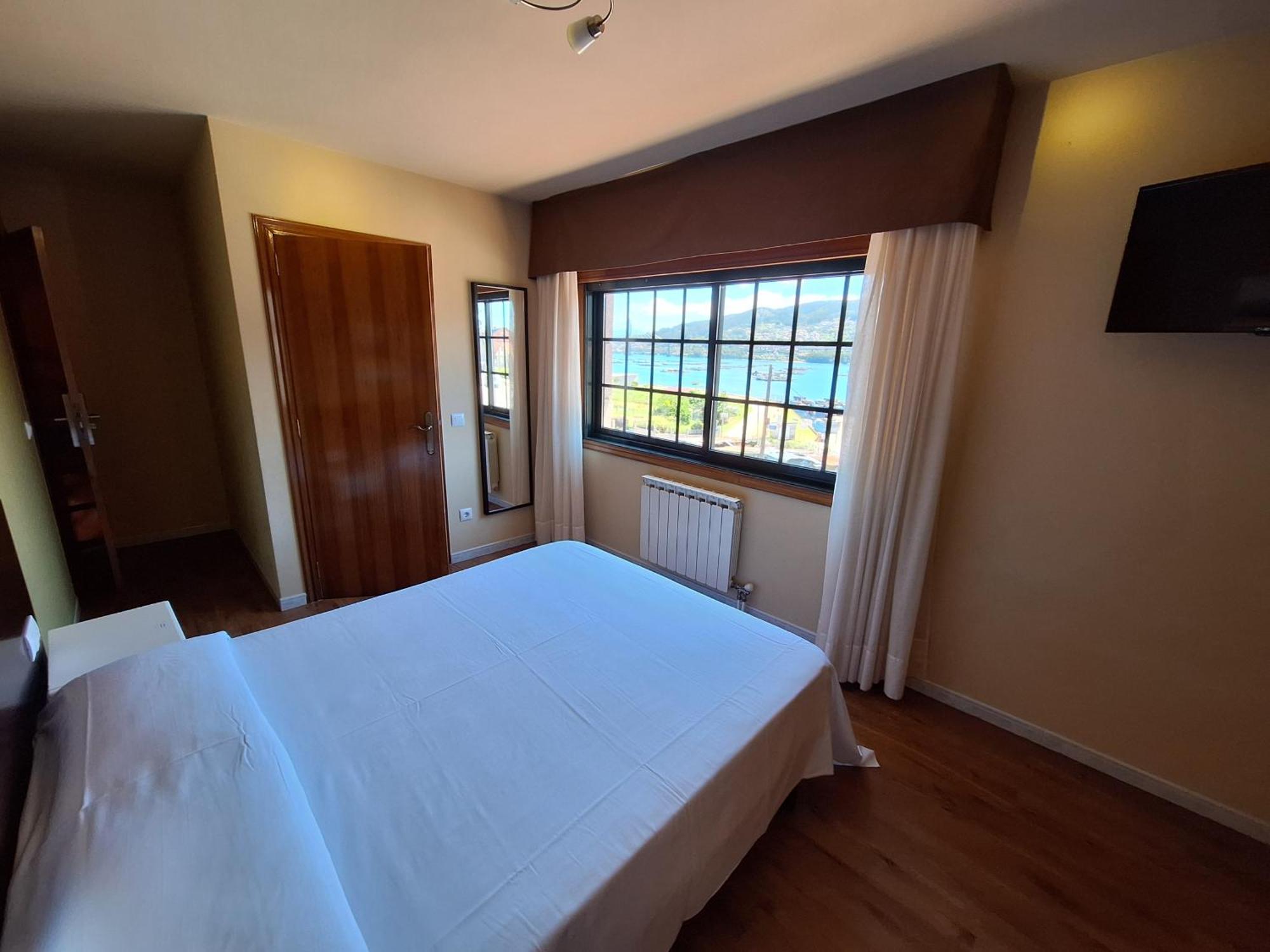 Hostal O Galeon San Luis Moaña Buitenkant foto